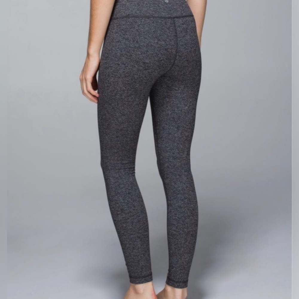 lululemon athletica Heathered Dark Gray High-Rise Leggings